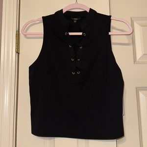 GUESS Jet Black M SL Callista Lace Up Crop Top